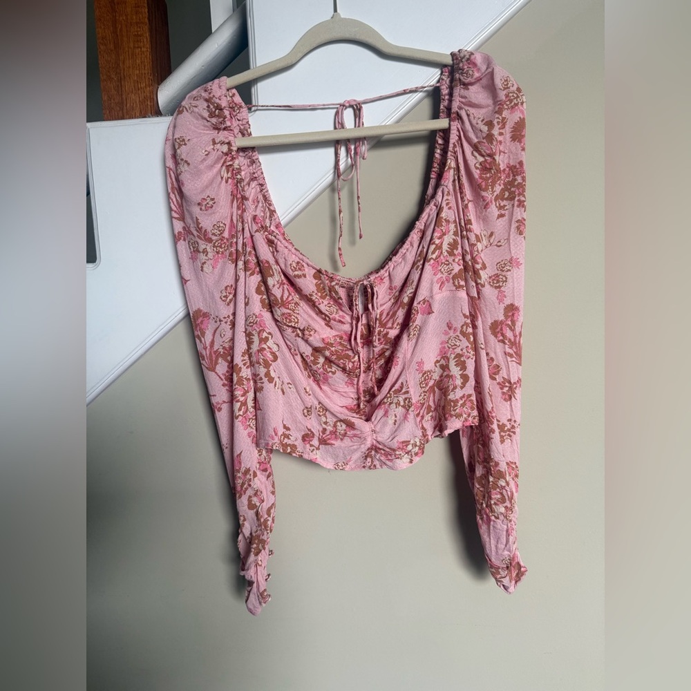 Free People Hilary Printed Keyhole Neck Top Pink Combo Sz Medium NWT